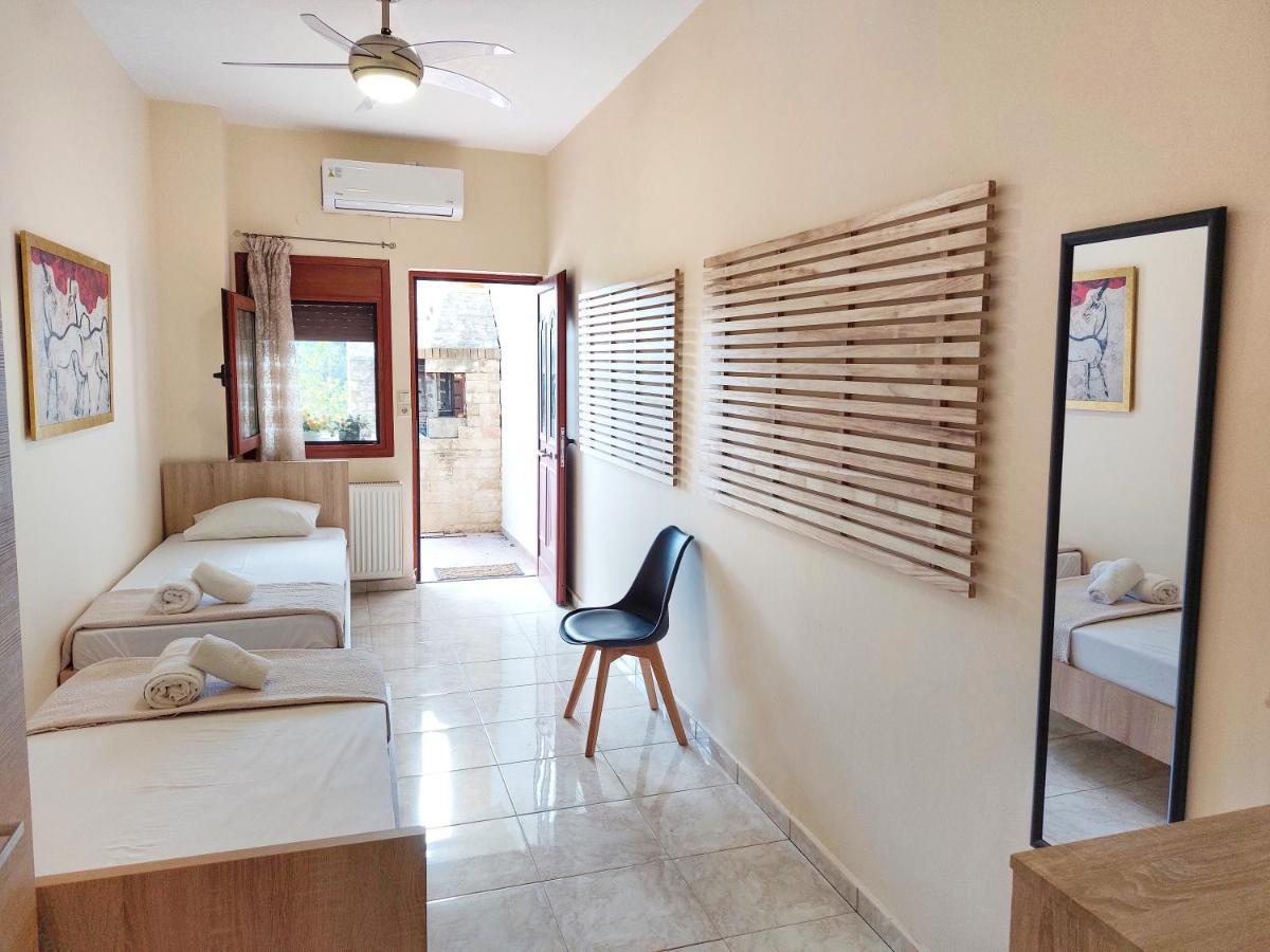 Villa Balcony, Cozy Villa With Amazing View Ροδιά Εξωτερικό φωτογραφία