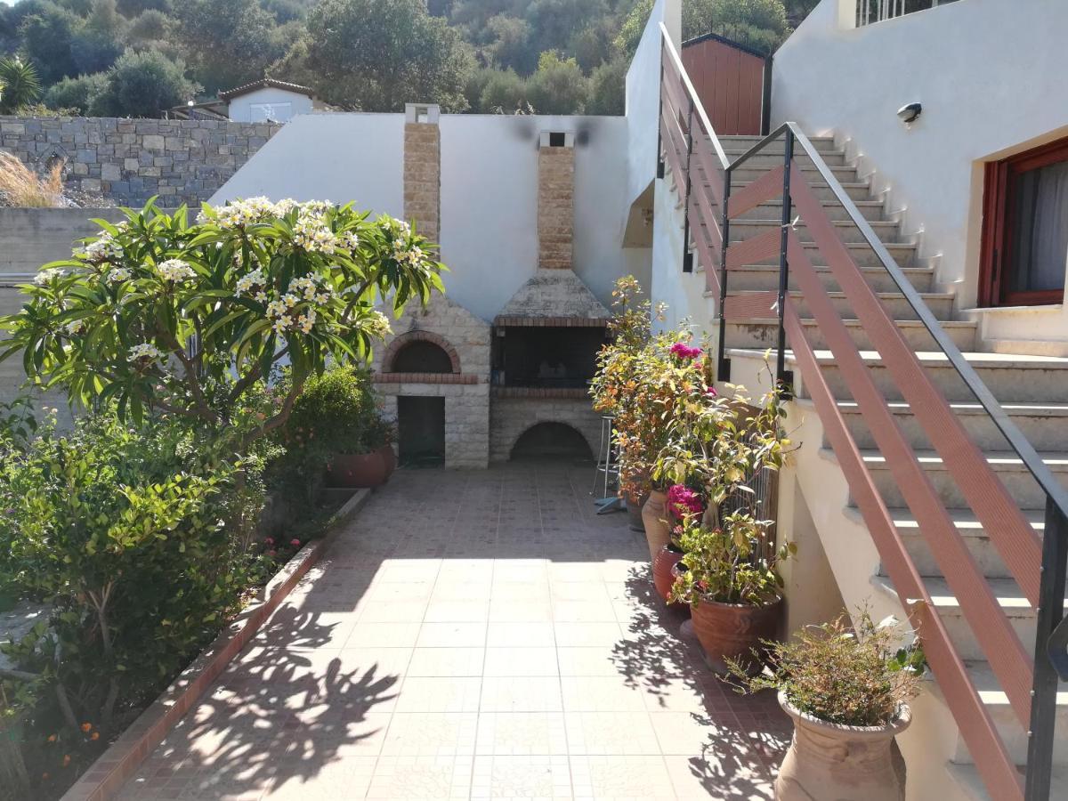 Villa Balcony, Cozy Villa With Amazing View Ροδιά Εξωτερικό φωτογραφία